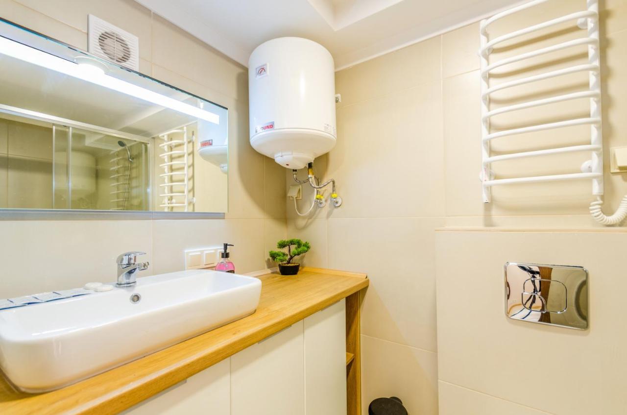 Home Inn Киев Экстерьер фото