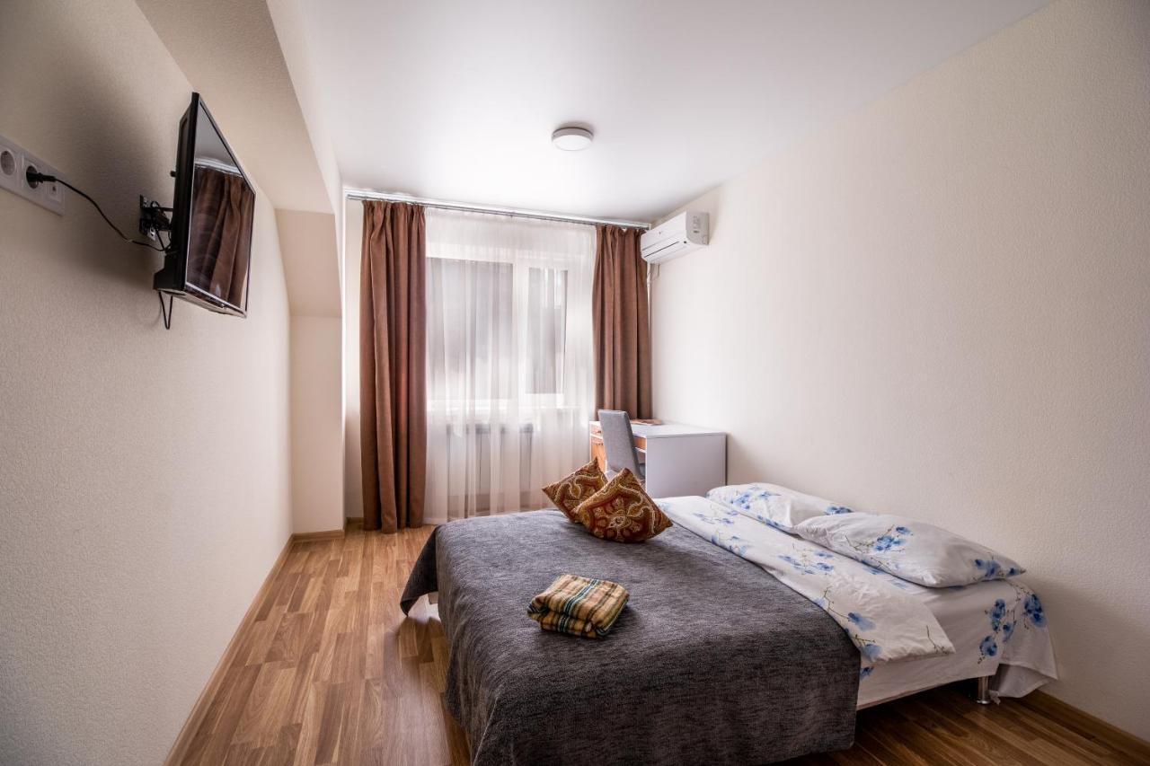 Home Inn Киев Экстерьер фото